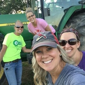 Meet your Posher, Laura